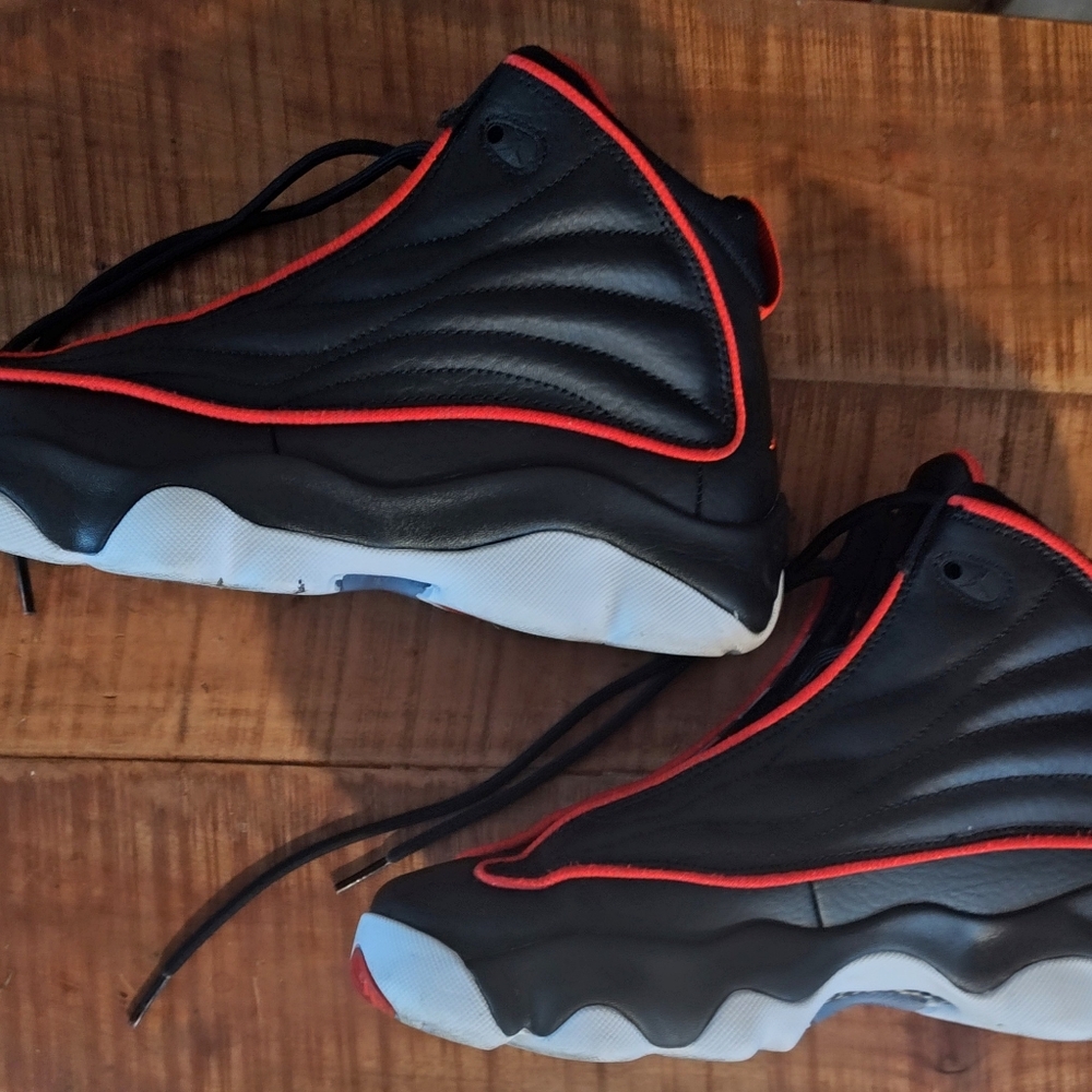 Jordan Pro Strong GS - Picture 3 of 5